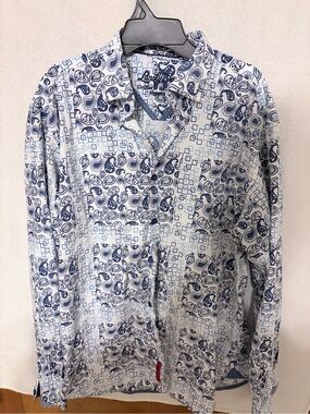 Lansky Bros. Memphis "Clothier to the King" Blue Paisley Button Down Shirt